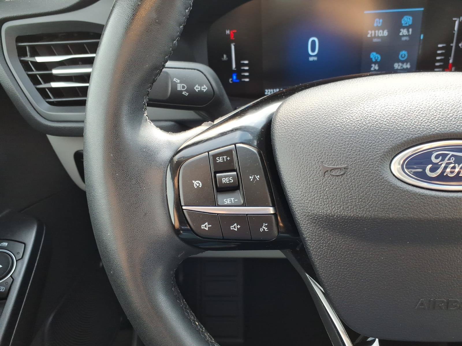 Certified 2023 Ford Escape Active AWD/4WD image 19