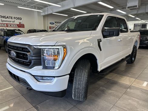Used 2023 Ford F150 XLT w/ Equipment Group 302A High image 20