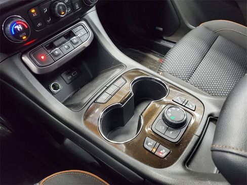 Used 2023 GMC Acadia AT4 w/ Trailering Package image 27