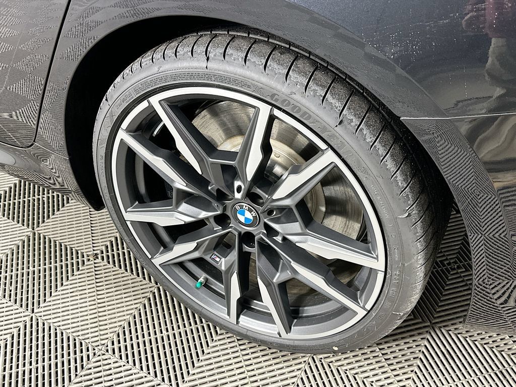 Used 2026 BMW M850i xDrive AWD/4WD image 36