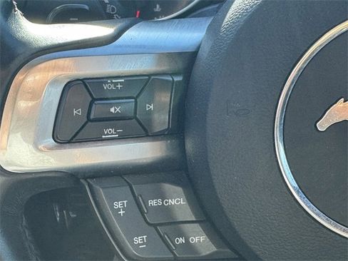 Used 2020 Ford Mustang Premium image 20