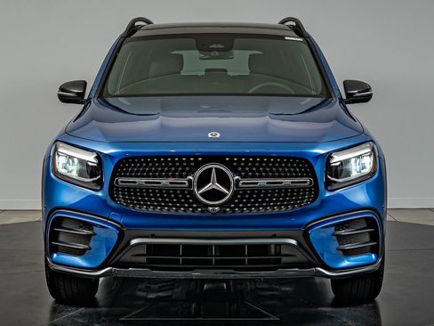 Certified 2024 Mercedes-Benz GLB 250 4MATIC image 2