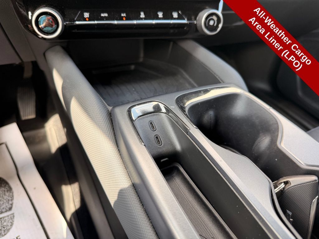 Used 2024 Chevrolet Equinox EV RS AWD/4WD image 26