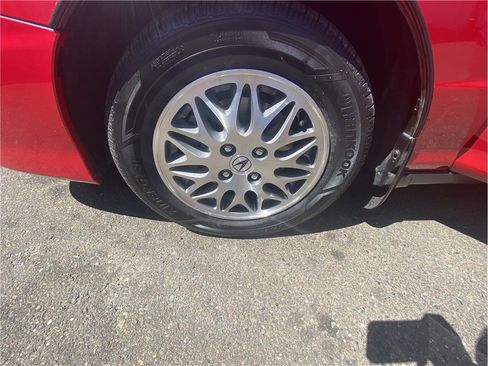 Used 1998 Acura Integra LS image 41