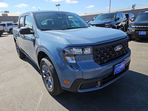 New 2026 Ford Maverick XLT FWD image 2