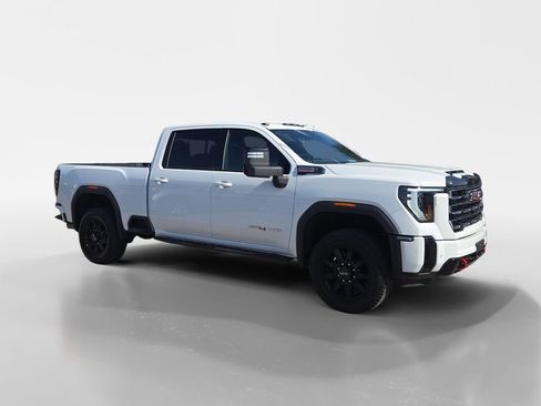 Used 2025 GMC Sierra 2500 AT4 AWD/4WD image 7