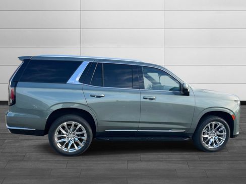 Used 2023 Cadillac Escalade Premium Luxury w/ LPO, Radiant Package AWD/4WD image 6