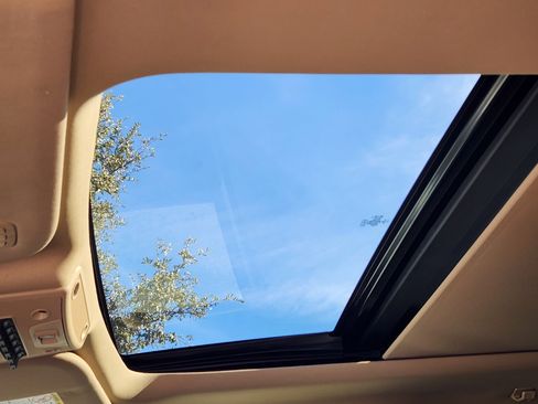 Used 2020 Ford F250 Lariat w/ Lariat Ultimate Package image 26