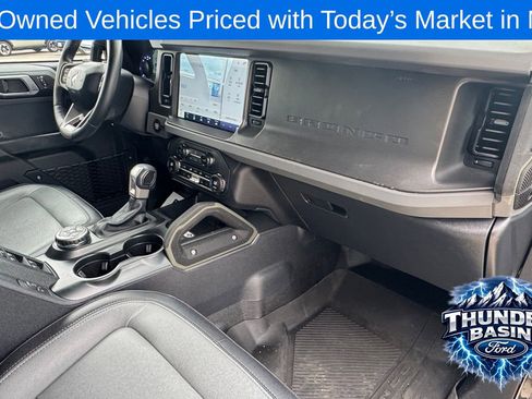 Used 2024 Ford Bronco Everglades AWD/4WD image 30