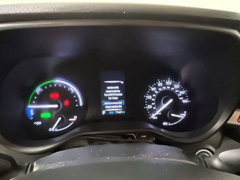 Used 2021 Toyota Sienna LE FWD image 18