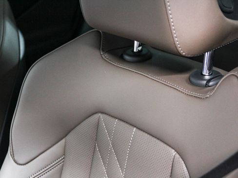 Used 2025 BMW X3 xDrive30i w/ Premium Package image 25