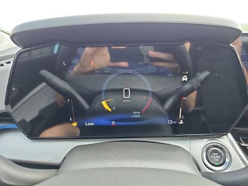 New 2026 Chevrolet Trax LT w/ Driver Confidence Package FWD image 11