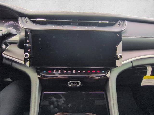 New 2026 Jeep Grand Cherokee Altitude RWD image 10