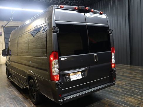 Used 2024 RAM ProMaster 3500 w/ Advanced Safety Group FWD image 3