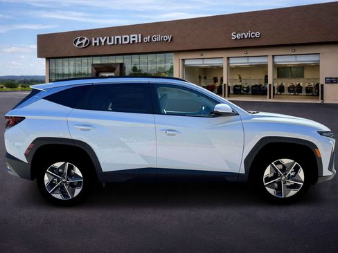 New 2026 Hyundai Tucson SEL AWD/4WD image 9