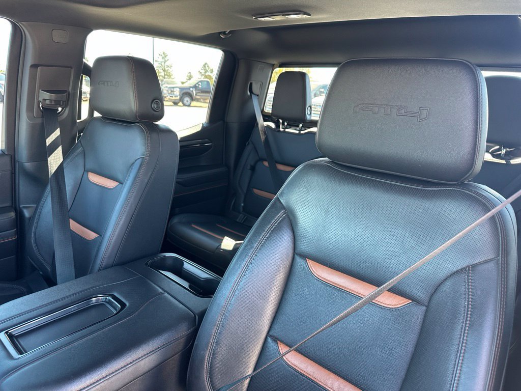 Used 2022 GMC Sierra 1500 AT4 w/ AT4 Preferred Package AWD/4WD image 13