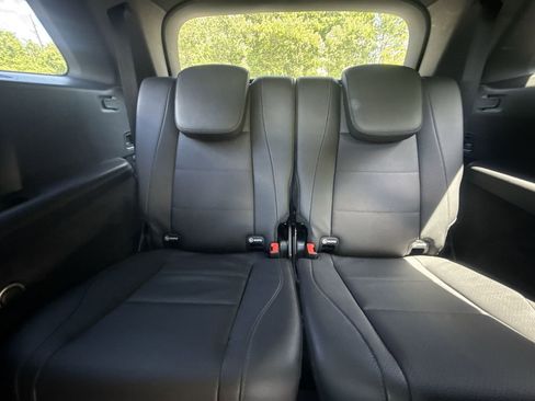 Used 2022 Mercedes-Benz GLS 450 4MATIC image 26