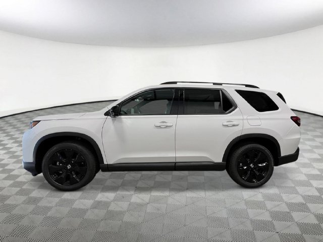 New 2026 Honda Pilot Black Edition image 6