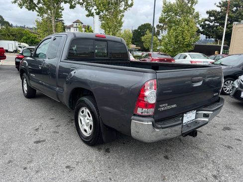 Used 2011 Toyota Tacoma 2WD Access Cab w/ SR5 Pkg #2 image 3