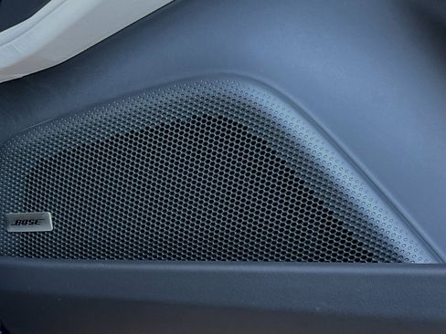 Used 2024 Porsche Panamera 4 image 36