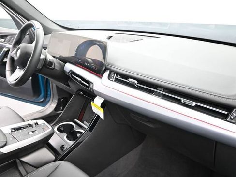 Used 2025 BMW X1 xDrive28i w/ Convenience Package image 23