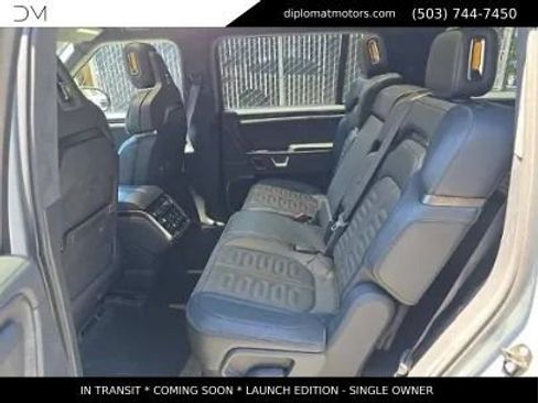 Used 2022 Rivian R1S Launch Edition AWD/4WD image 12