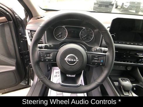 Certified 2023 Nissan Rogue SL w/ SL Premium Package image 17