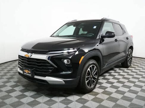 Used 2024 Chevrolet TrailBlazer LT w/ Driver Confidence Package image 25