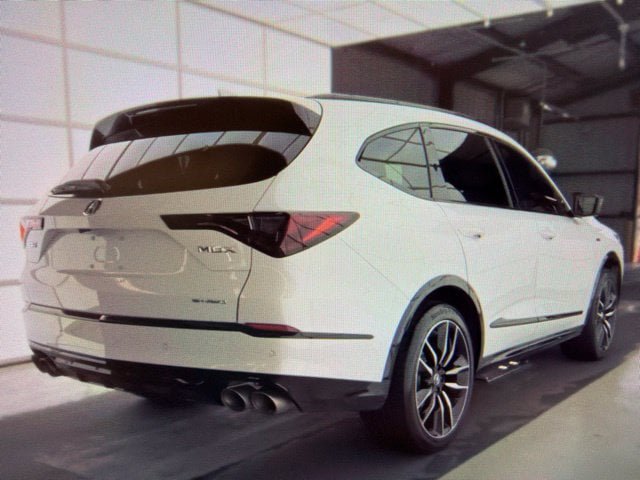 Used 2022 Acura MDX Type S w/ Advance Package AWD/4WD image 4