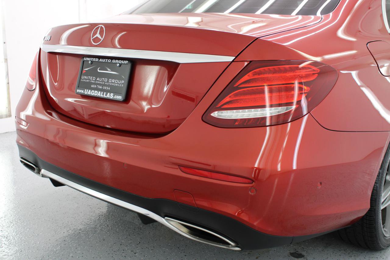 Used 2017 Mercedes-Benz E 300 image 23