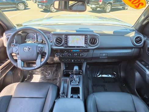 Used 2023 Toyota Tacoma TRD Sport w/ TRD Premium Sport Package AWD/4WD image 31