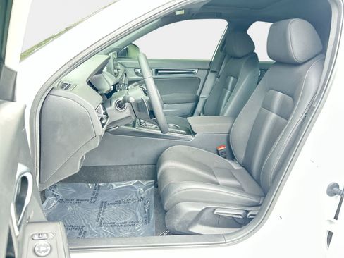 Certified 2025 Honda Civic Sport image 11