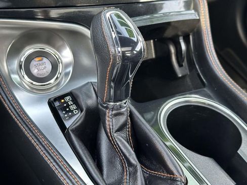 Used 2019 Nissan Maxima SR w/ Premium Package image 18