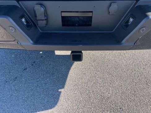 New 2025 Ford F150 Lariat w/ Equipment Group 501A Mid image 6