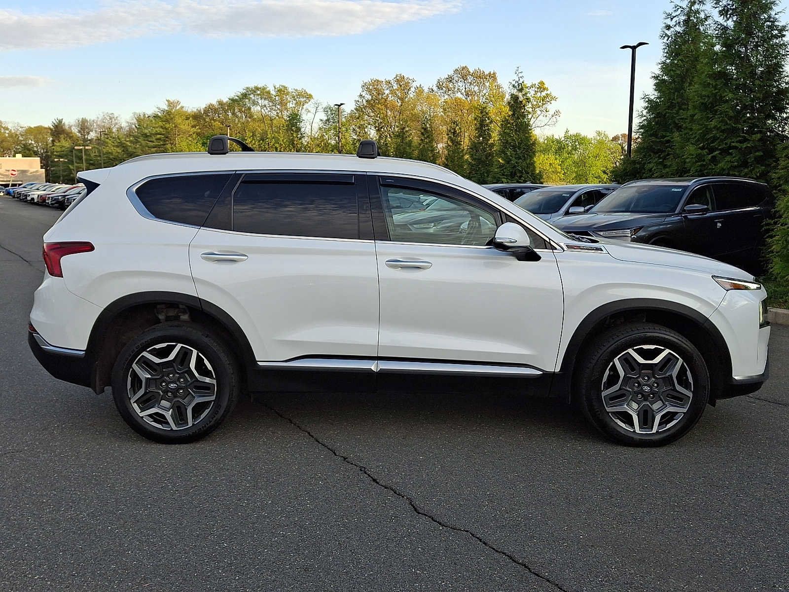 Used 2022 Hyundai Santa Fe Limited AWD/4WD image 7