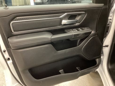 New 2026 RAM 1500 4x4 Crew Cab image 13