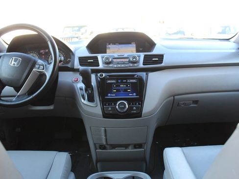 Used 2015 Honda Odyssey EX-L image 15