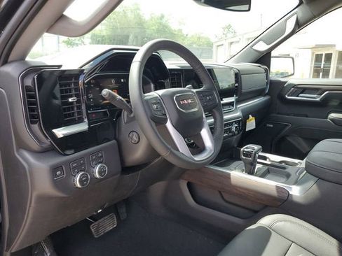 New 2026 GMC Sierra 1500 SLT w/ SLT Premium Plus Package AWD/4WD image 22