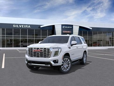 New 2026 GMC Yukon Denali w/ Denali Reserve Package AWD/4WD image 8