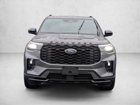 New 2025 Ford Explorer ST-Line w/ Premium Package image 5