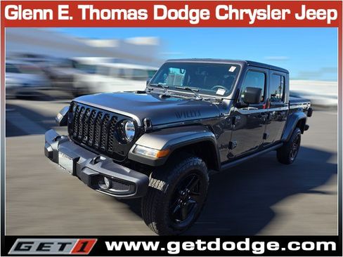Certified 2023 Jeep Gladiator Willys image 3