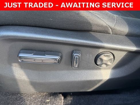 Used 2018 Honda CR-V EX image 13