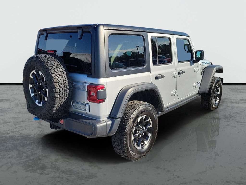 Used 2024 Jeep Wrangler Unlimited Rubicon 4xe AWD/4WD image 2