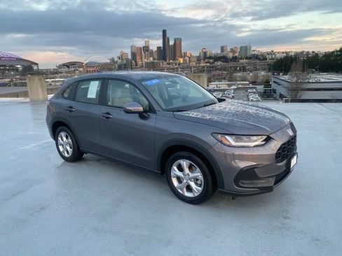 Certified 2023 Honda HR-V LX image 28