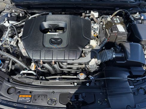 Used 2025 MAZDA MAZDA3 s FWD image 20