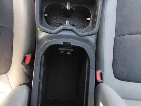 Used 2023 Toyota RAV4 XLE w/ Convenience Package FWD image 14