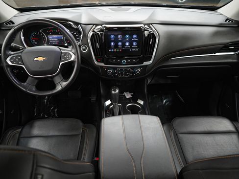 Used 2020 Chevrolet Traverse Premier w/ Redline Edition AWD/4WD image 17