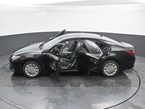 Used 2013 Lexus ES 350 w/ Luxury Pkg FWD image 48
