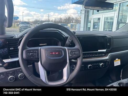 New 2026 GMC Sierra 1500 Elevation image 13