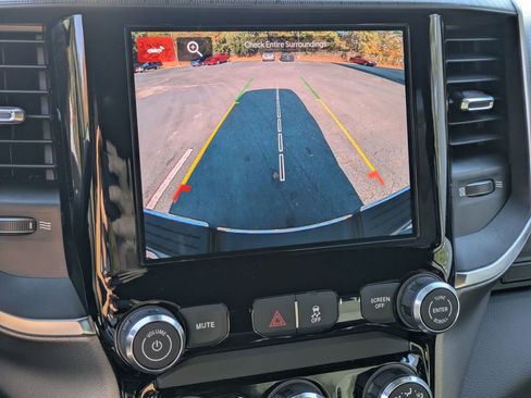 New 2026 RAM 2500 Big Horn AWD/4WD image 21